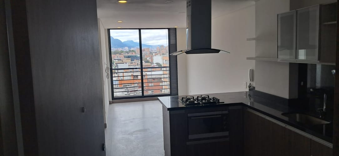 Apartamento de 1 alcoba en venta en Cedritos, Bogotá, 52 m² · foto 2 de 24