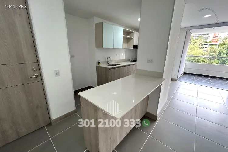 Apartamento de 3 alcobas en arriendo en Uribe Angel, Envigado, 95 m² · foto 7 de 24