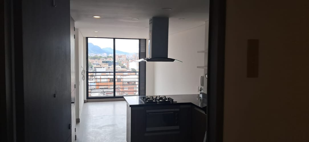 Apartamento de 1 alcoba en venta en Cedritos, Bogotá, 52 m² · foto 5 de 24