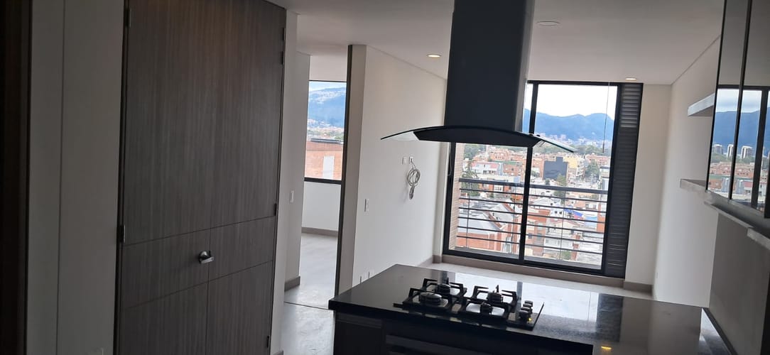 Apartamento de 1 alcoba en venta en Cedritos, Bogotá, 52 m² · foto 8 de 24