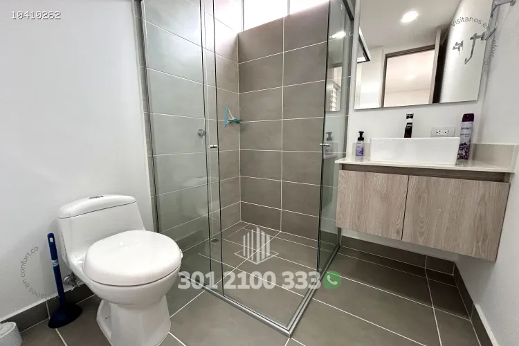Apartamento de 3 alcobas en arriendo en Uribe Angel, Envigado, 95 m² · foto 16 de 24