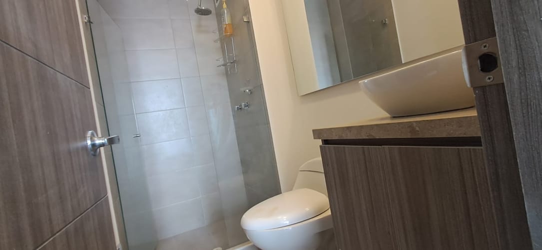 Apartamento de 1 alcoba en venta en Cedritos, Bogotá, 52 m² · foto 12 de 24