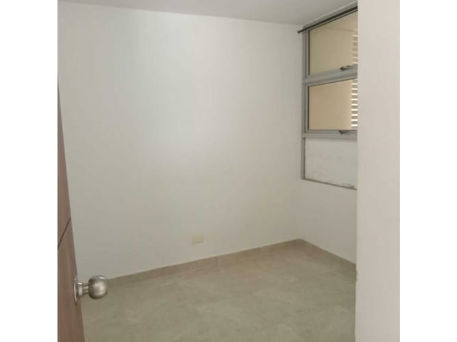 Apartamento de 3 alcobas en venta en Zona Industrial Santa Cruz, Santa Marta, 67 m² · foto 2 de 21
