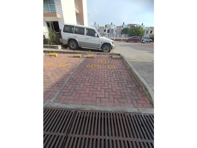 Apartamento de 3 alcobas en venta en Zona Industrial Santa Cruz, Santa Marta, 67 m² · foto 15 de 21