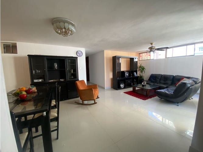 Apartamento de 3 alcobas en venta en Paraiso, Barranquilla, 124 m² · foto 2 de 13