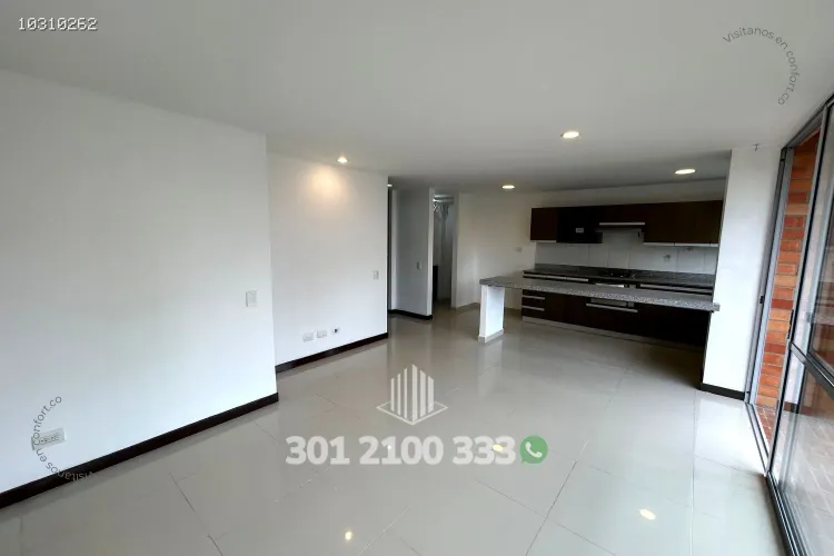 Apartamento de 3 alcobas en arriendo en Cumbres, Envigado, 98 m² · foto 4 de 24