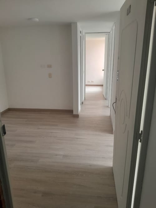Apartamento de 3 alcobas en venta en Ciudad Verde, Soacha, 42 m² · foto 2 de 7