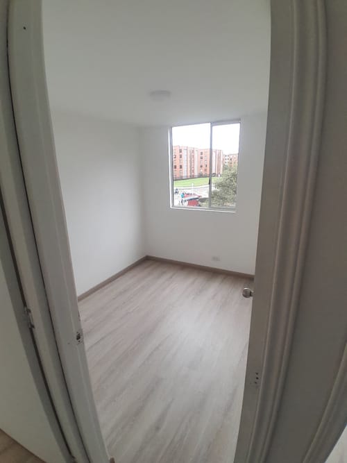 Apartamento de 3 alcobas en venta en Ciudad Verde, Soacha, 42 m² · foto 4 de 7