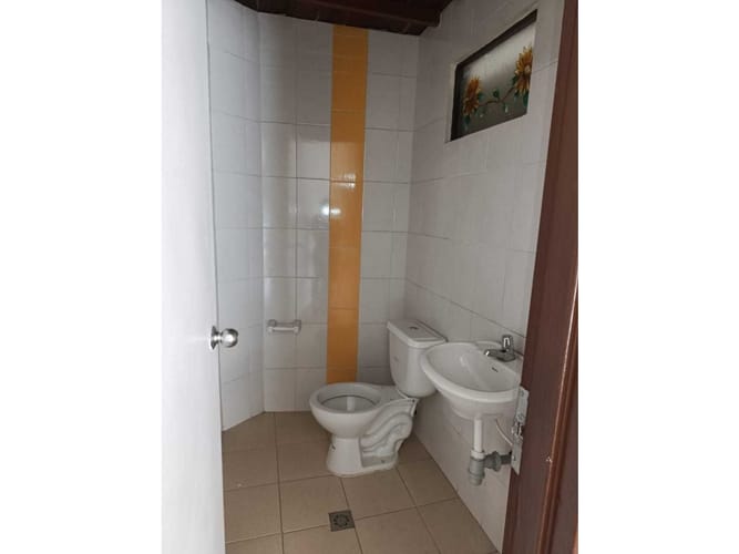 Local en arriendo en Zona Industrial No. 1, Itagüí, 220 m² · foto 9 de 11