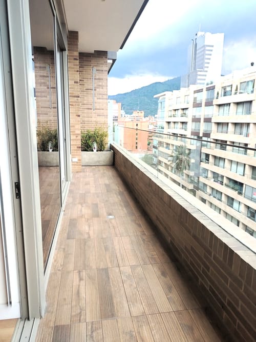 Apartamento de 2 alcobas en venta en Chico Norte, Bogotá, 102 m² · foto 5 de 24