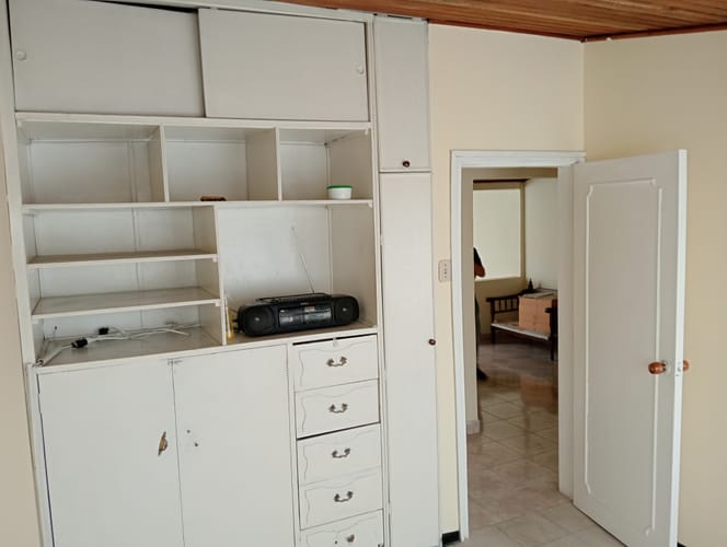 Casa de 6 alcobas en venta en Engativá, Bogotá, 250 m² · foto 17 de 18