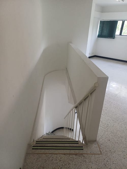 Oficina en arriendo en San Fernando Viejo, Cali, 47 m² · foto 8 de 9