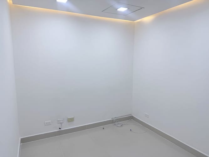Oficina en arriendo en El Poblado, Medellín, 35 m² · foto 6 de 8