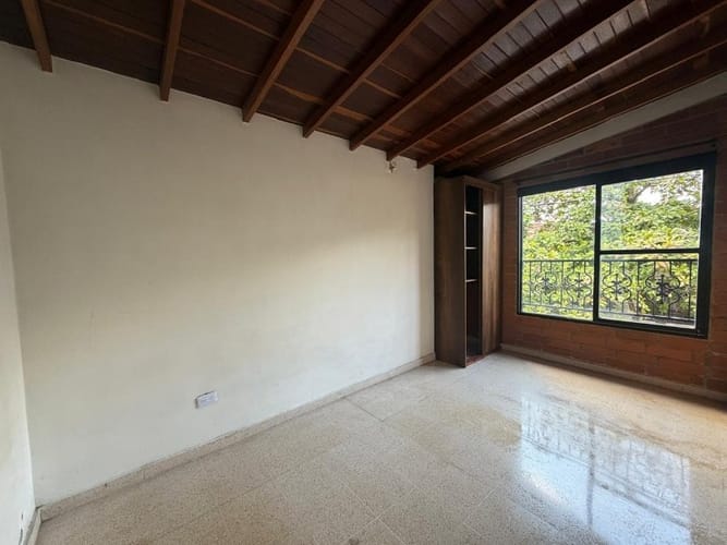 Apartamento de 2 alcobas en arriendo en Buenos Aires, Medellín, 72 m² · foto 9 de 15