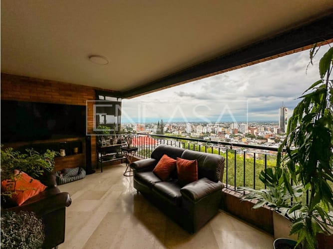Apartamento de 4 alcobas en venta en Juanambu, Cali, 176 m² · foto 2 de 24