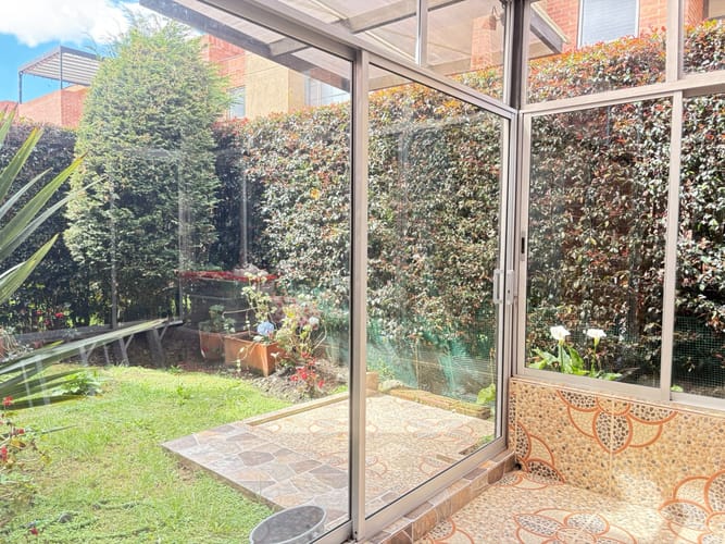 Casa en venta en Camino De Arrayanes, Bogotá · foto 2 de 16