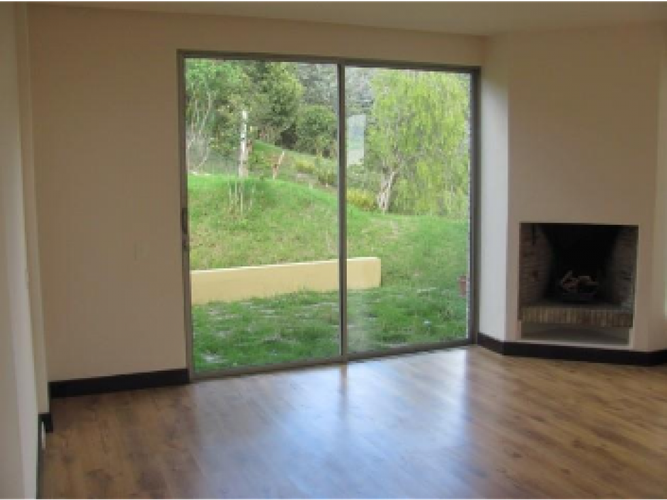 Casa de 3 alcobas en arriendo en Sindamanoy, Chía, 573 m² · foto 11 de 24