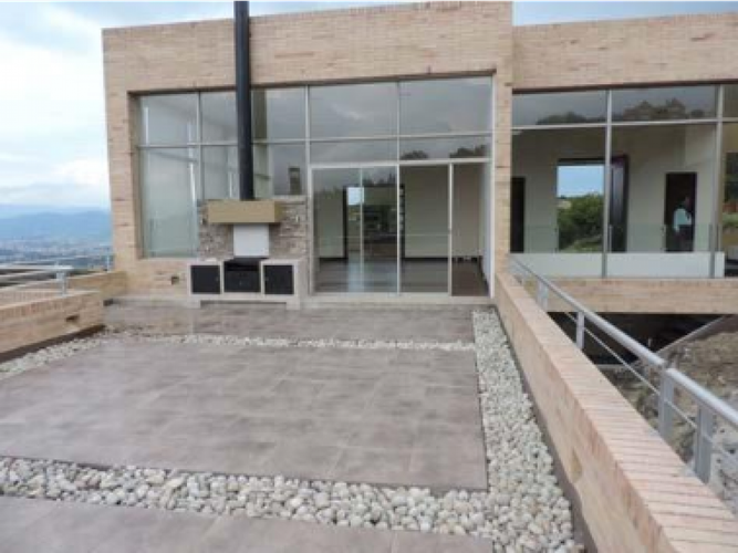 Casa de 3 alcobas en arriendo en Sindamanoy, Chía, 573 m² · foto 19 de 24