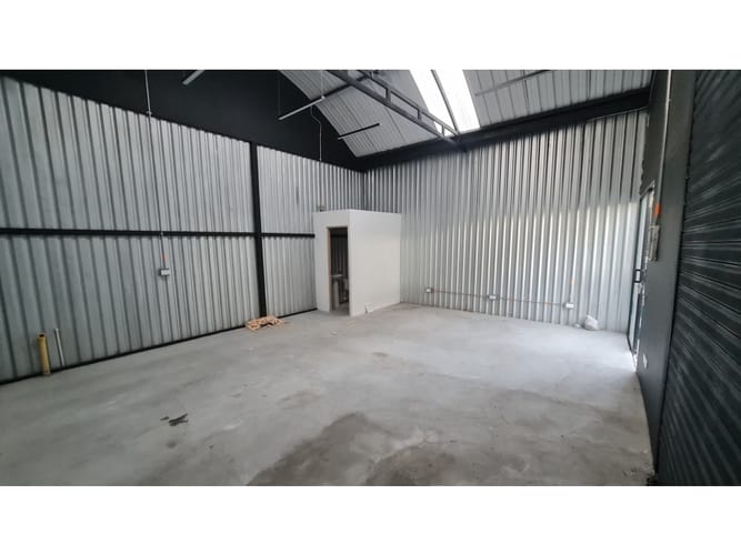 Bodega en arriendo en Llano Grande, Rionegro, 60 m² · foto 9 de 14