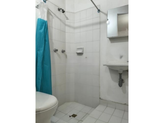 Casa de 3 alcobas en arriendo en Los Balsos, Medellín, 229 m² · foto 16 de 20