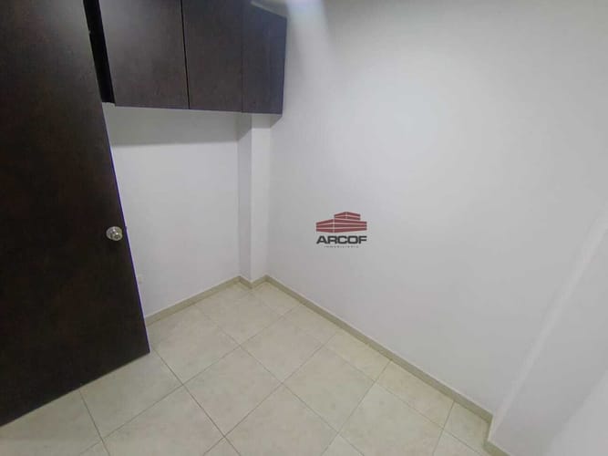 Apartamento de 2 alcobas en arriendo en Puerto Madero, Girón, 48 m² · foto 5 de 10