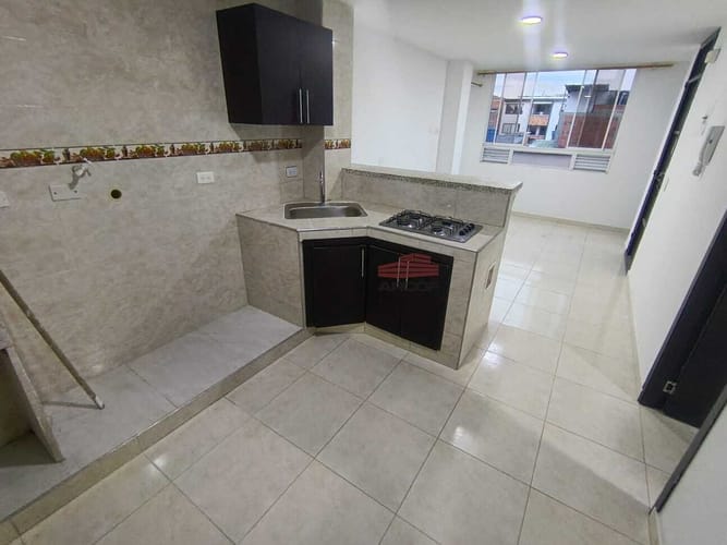 Apartamento de 2 alcobas en arriendo en Puerto Madero, Girón, 48 m² · foto 2 de 10