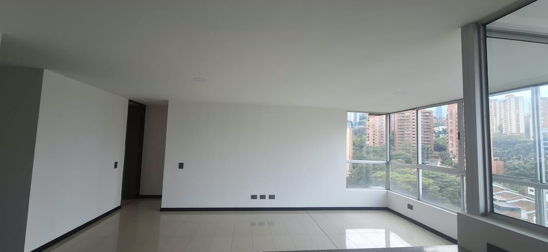 Apartamento de 2 alcobas en venta en Oviedo, Medellín, 78 m² · foto 15 de 21