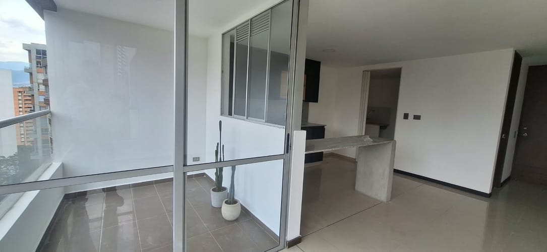 Apartamento de 2 alcobas en venta en Oviedo, Medellín, 78 m² · foto 16 de 21