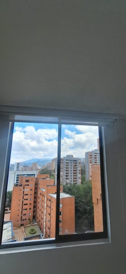 Apartamento de 2 alcobas en venta en Oviedo, Medellín, 78 m² · foto 12 de 21