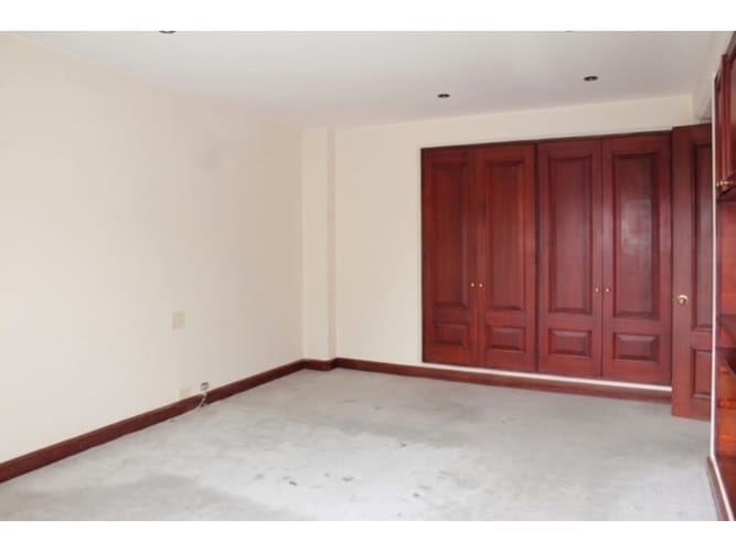 Apartamento de 3 alcobas en venta en Bosques Del Marques, Bogotá, 283 m² · foto 11 de 14