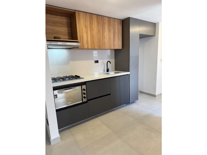 Apartamento de 2 alcobas en arriendo en Bellavista, Bello, 57 m² · foto 3 de 24
