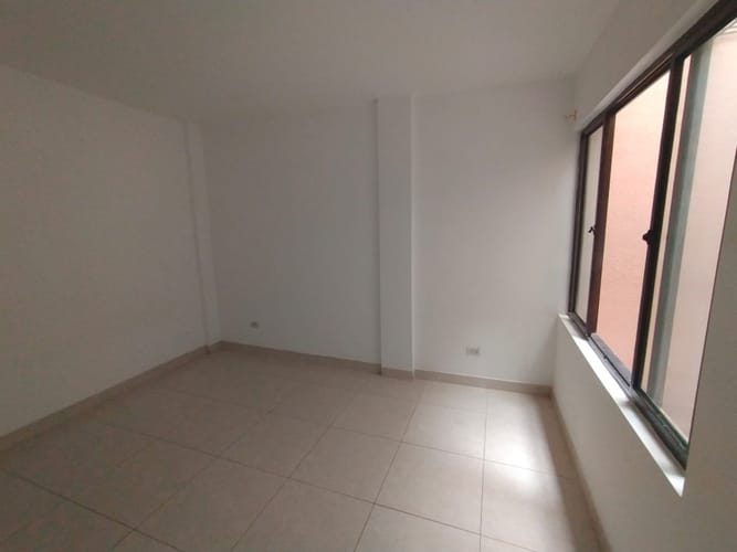 Apartamento de 3 alcobas en arriendo en La Floresta, Cali, 90 m² · foto 5 de 19