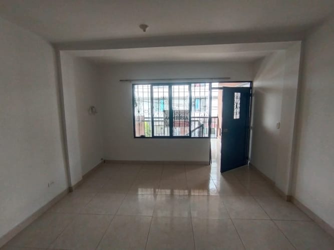 Apartamento de 3 alcobas en arriendo en La Floresta, Cali, 90 m² · foto 11 de 19