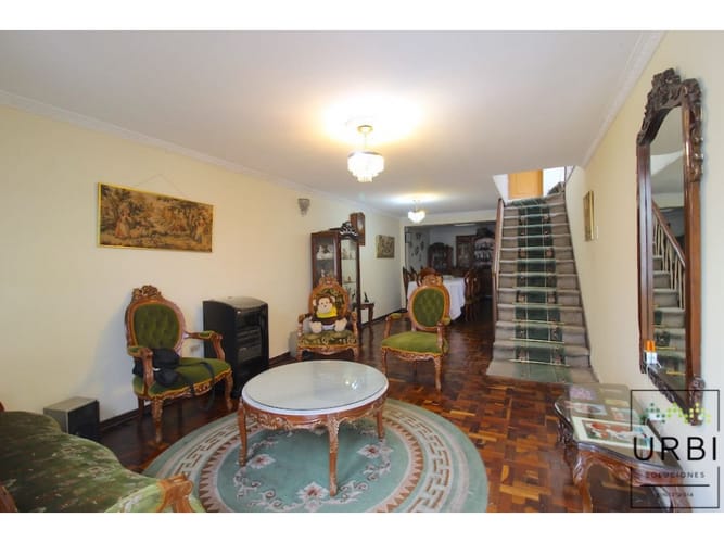 Casa de 4 alcobas en venta en Quinta Paredes, Bogotá, 198 m² · foto 4 de 19