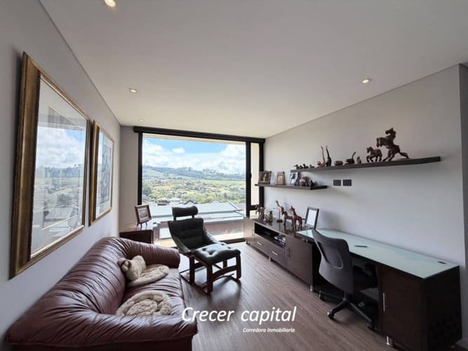 Casa de 3 alcobas en arriendo en Las Palmas, Envigado, 455 m² · foto 20 de 24