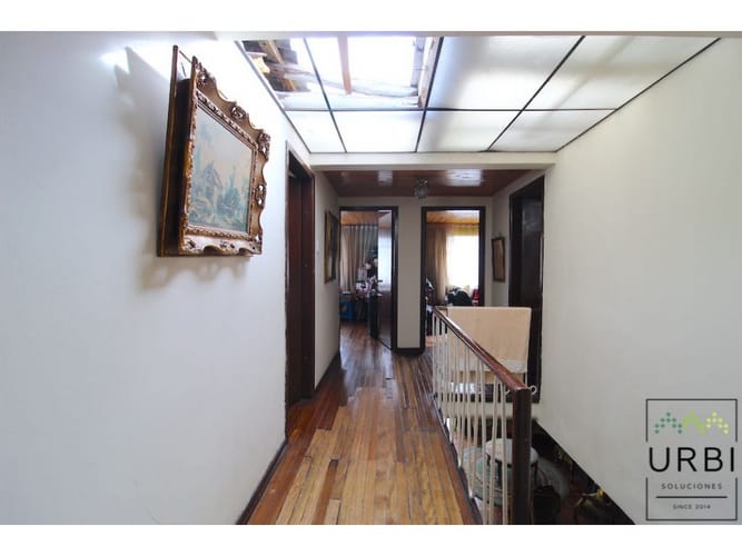 Casa de 4 alcobas en venta en Quinta Paredes, Bogotá, 198 m² · foto 8 de 19