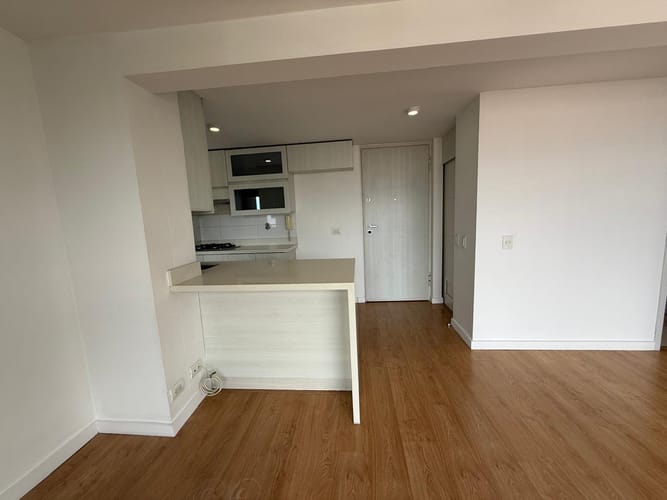 Apartamento de 2 alcobas en arriendo en Belén, Medellín, 85 m² · foto 3 de 19