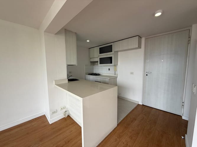 Apartamento de 2 alcobas en arriendo en Belén, Medellín, 85 m² · foto 4 de 19