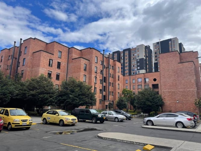 Apartamento de 3 alcobas en arriendo en Carlos Lleras Restrepo Manzana C, Bogotá, 60 m² · foto 2 de 20
