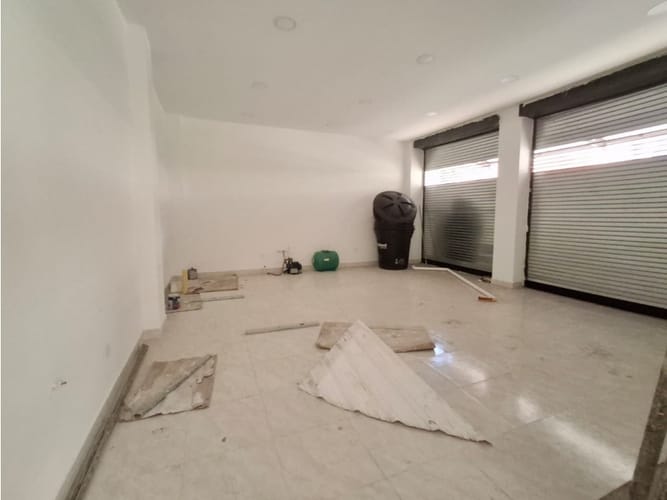 Local en arriendo en Asturias, Itagüí, 80 m² · foto 2 de 10