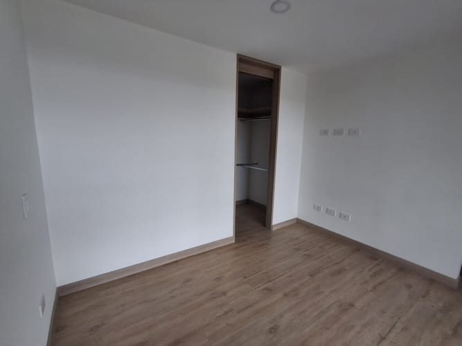 Apartamento de 3 alcobas en arriendo en La Ceja, 74 m² · foto 12 de 16