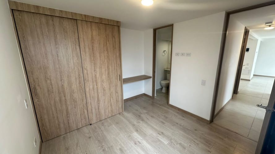 Apartamento de 3 alcobas en arriendo en Bucaros, Bello, 65 m² · foto 9 de 17