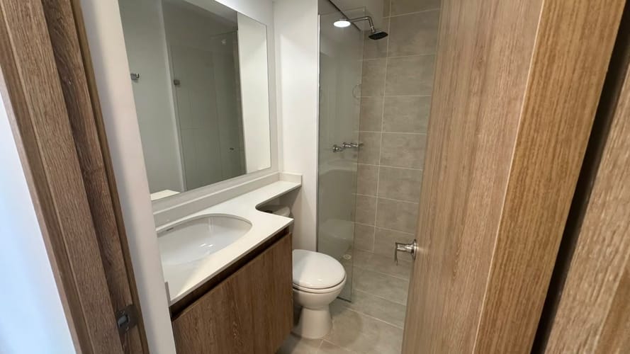 Apartamento de 3 alcobas en arriendo en Bucaros, Bello, 65 m² · foto 12 de 17
