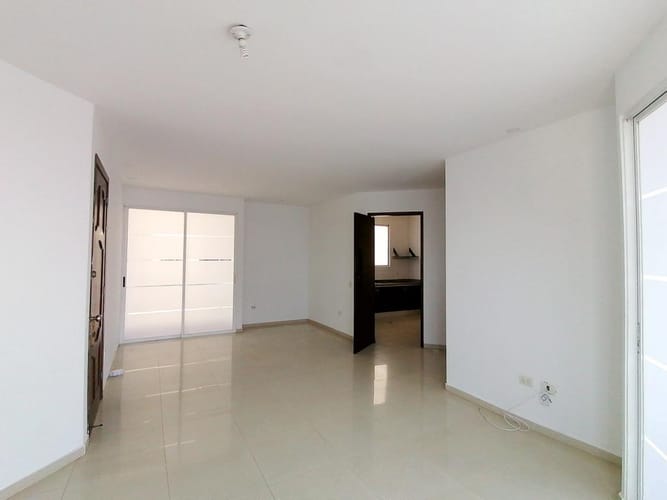 Apartamento de 3 alcobas en arriendo en El Porvenir, Barranquilla, 125 m² · foto 2 de 15