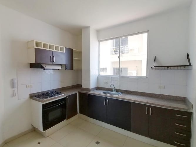 Apartamento de 3 alcobas en arriendo en El Porvenir, Barranquilla, 125 m² · foto 4 de 15
