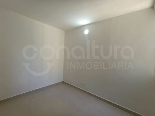 Apartamento de 3 alcobas en arriendo en Calasanz, Medellín, 58 m² · foto 12 de 13