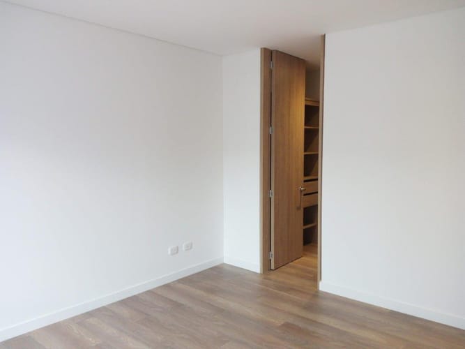 Apartamento de 1 alcoba en arriendo en Ciudad Salitre, Bogotá, 59 m² · foto 4 de 24