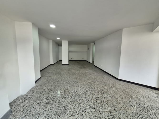 Local en arriendo en El Prado, Barranquilla, 46 m² · foto 2 de 18