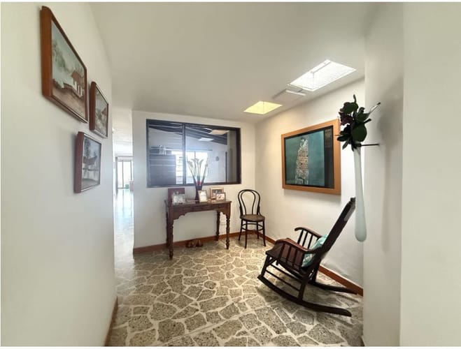 Casa de 4 alcobas en venta en Laureles, Medellín, 356 m² · foto 4 de 20