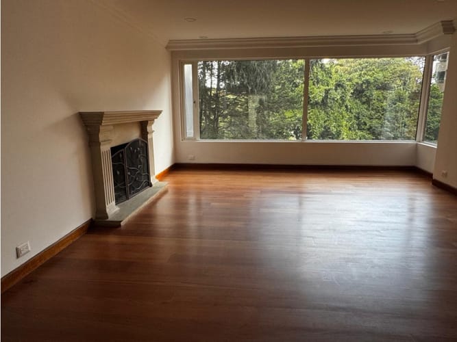 Apartamento de 3 alcobas en venta en Chicó Reservado, Bogotá, 246 m² · foto 14 de 16
